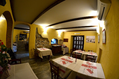 Ristorante - Antica Osteria Ravecca - Italia Delight