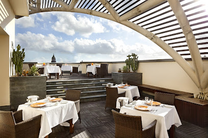 - Vesuvio Roof Bar & Restaurant by 'UNA cucina' - Italia Delight