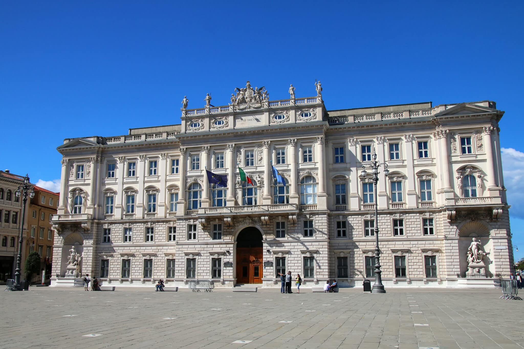 Palazzo del Lloyd Triestino sur la Piazza Unità d'Italia à Trieste, Italie