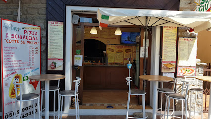 Pizzeria - Pizzeria Su e Giù - Procchio Isola d&apos;Elba - Italia Delight