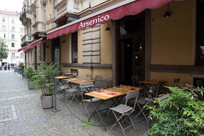 Italienisches Restaurant - Arsenico Bistrot Pizza und Gemischtes - Italia Delight