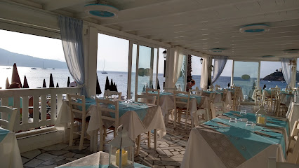 Ristorante - La Perla Beach - Italia Delight