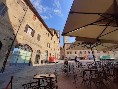 Bar - Caffetteria Gelateria dell&apos;Olmo | San Gimignano - Italia Delight