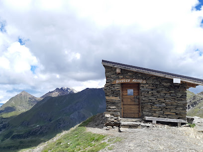 Mountain refuge - Arno Bivouac - Italy Delight