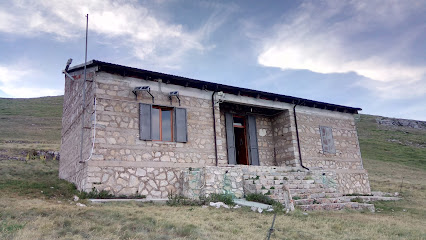 Rifugio di montagna - Rifugio del Pastore (Macchia di Taranta) - Italia Delight