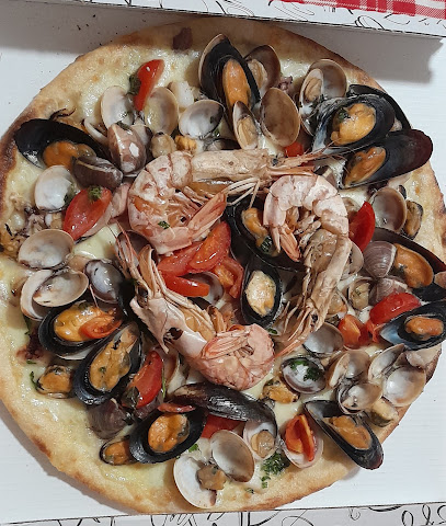 Pizzeria zu Hause - Pizzeria del Corso Ragusa - Italia Delight