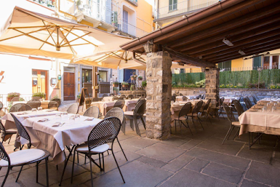 Restaurant - Antico Pozzo Restaurant - Italy Delight