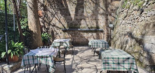 Restaurant - "Taverna della Rocca" restaurant inside the CASTELLO della ROCCA Pia - Location for events in Tivoli - Italia Delight