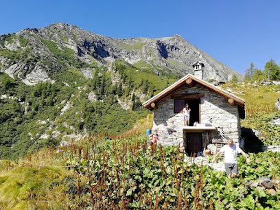 Berghütte - Baita alla Schiena dei Bletza - Italy Delight