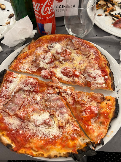 Pizzeria - La Coccinella - Italia Delight