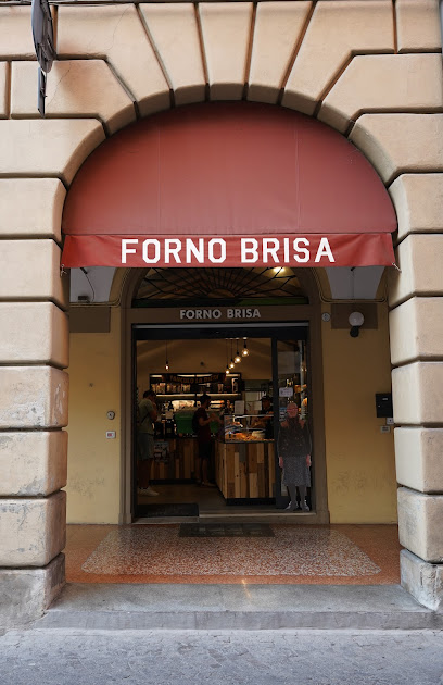 Fornaio - Forno Brisa Galliera - Bakery & Specialty Coffee - Italia Delight