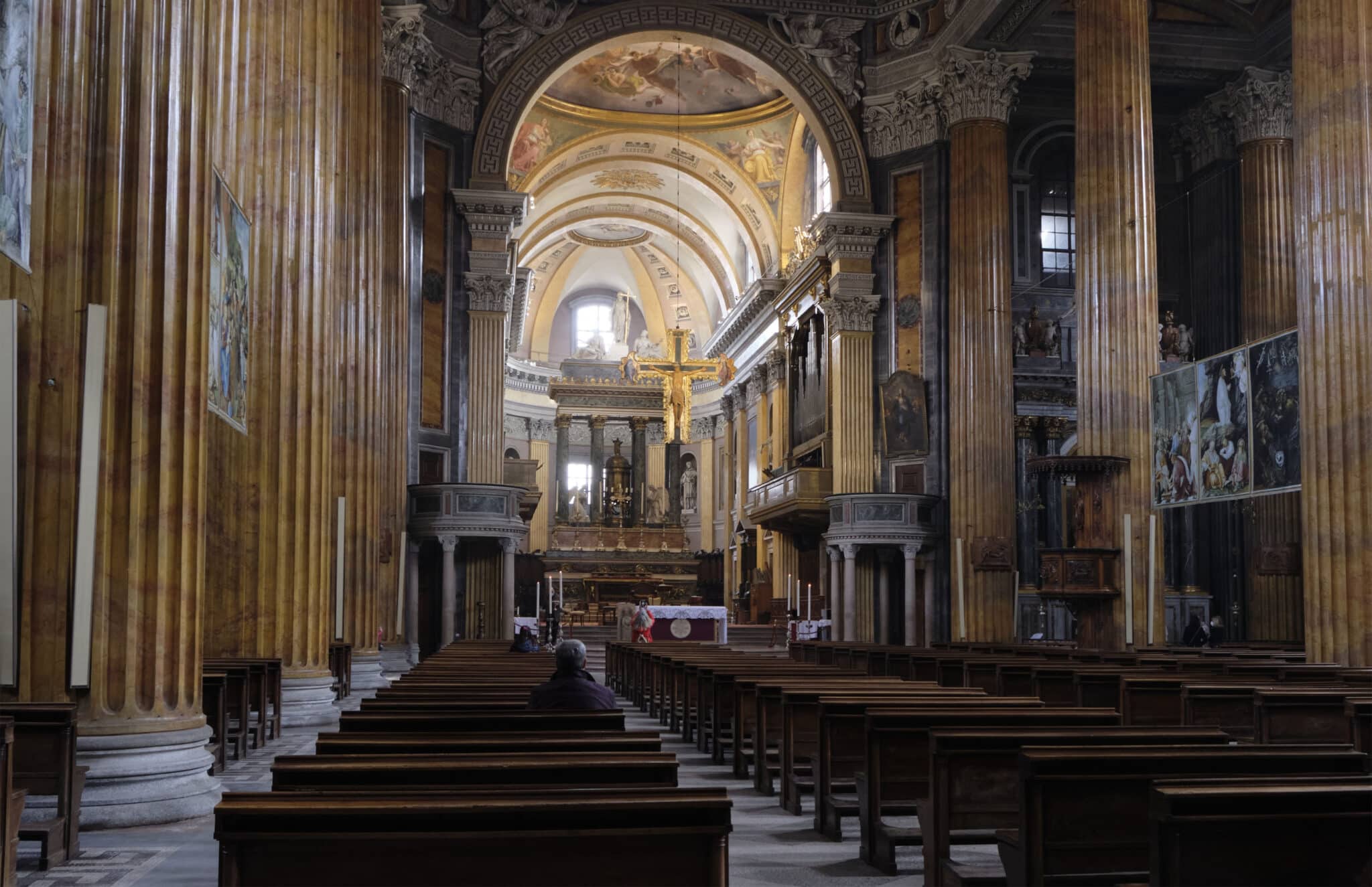 Cattedrale di Novara Italiano Duomo di Novara o Cattedrale di Santa Maria Assunta è una cattedrale cattolica romana