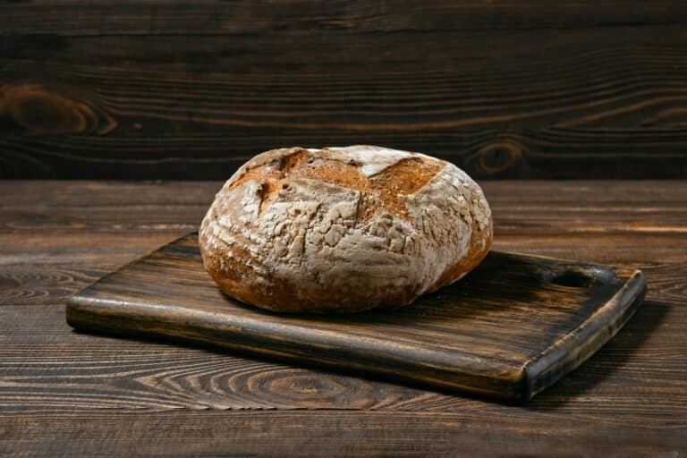 Sicilian cherry tomato bread and nettles