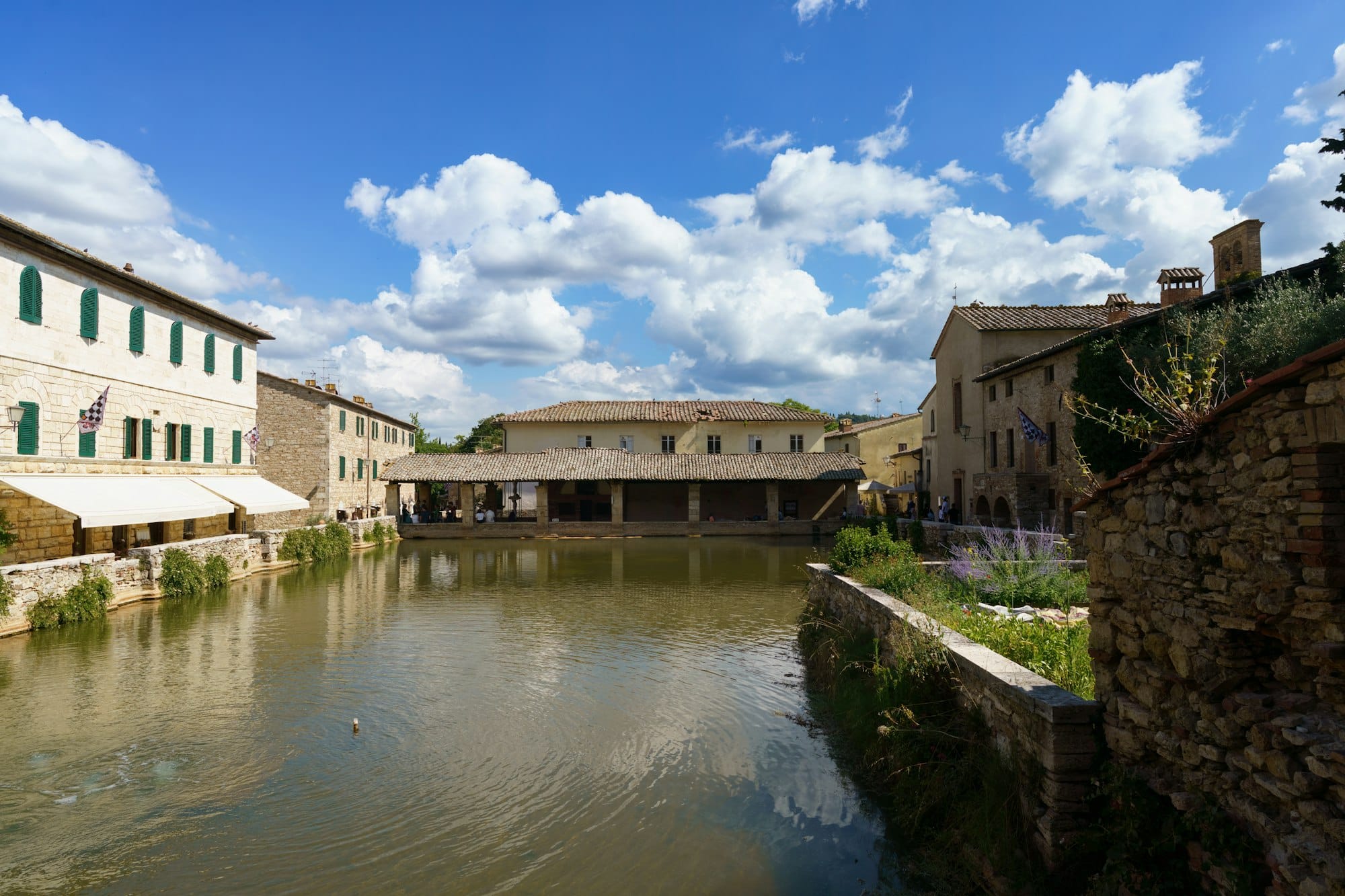 Bagno Vignoni, Piazza dell'Acqua