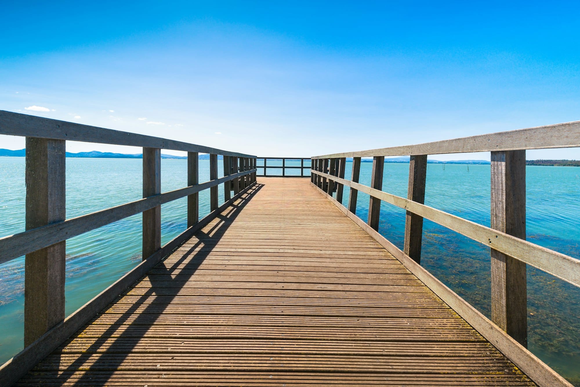 Pier o molo, Passignano sul Trasimeno sul Lago Trasimeno, Umbria Italia.