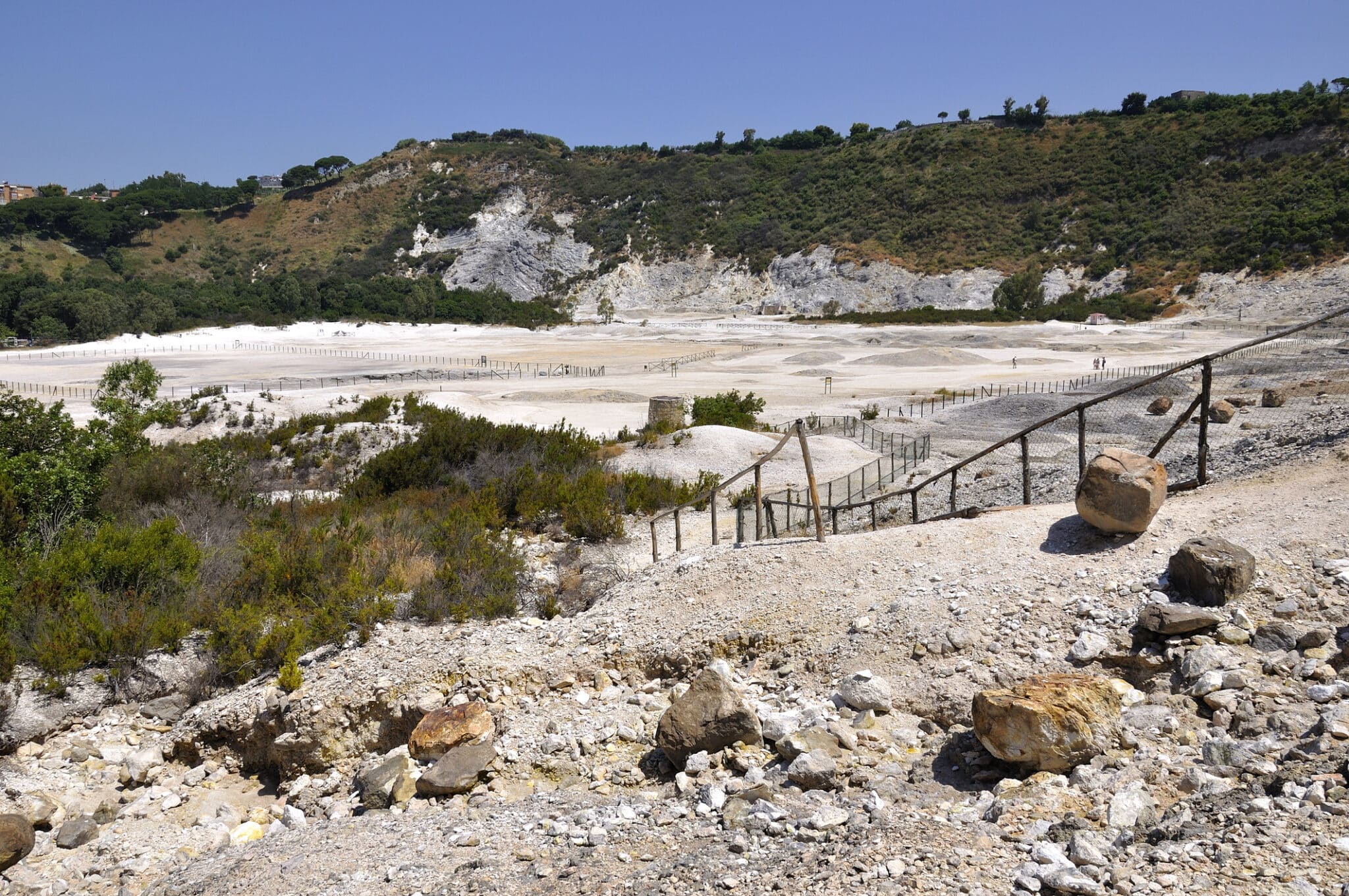 Campi Flegrei,visita Campi Flegrei,attrazioni Campi Flegrei,storia Campi Flegrei,natura Campi Flegrei