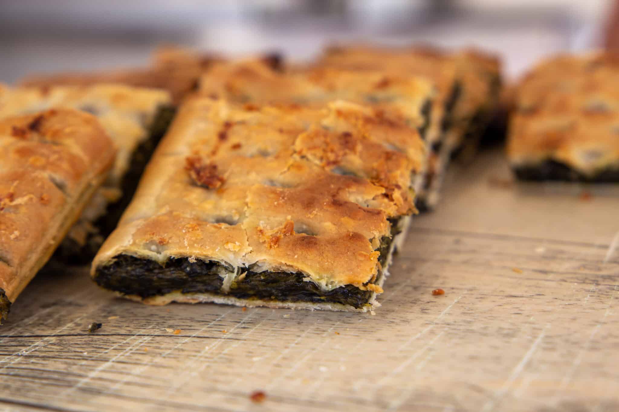 Torta di spinaci cotta al forno.