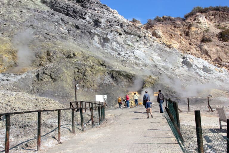 Campi Flegrei,visita Campi Flegrei,attrazioni Campi Flegrei,storia Campi Flegrei,natura Campi Flegrei