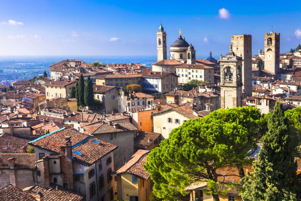 Panorama di Bergamo Alto, città storica in Italia.