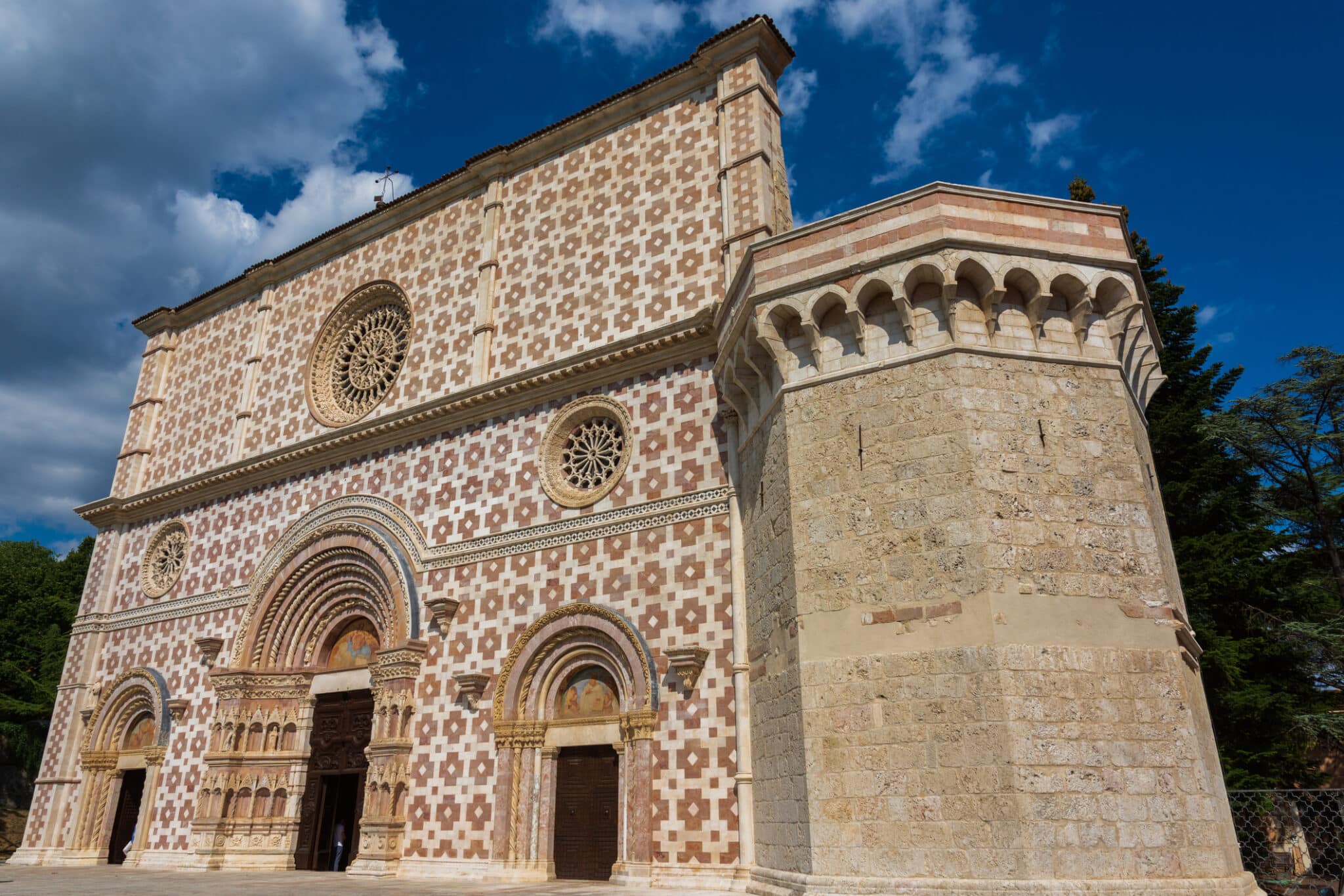 L'Aquila, Santa Maria di Collemaggio